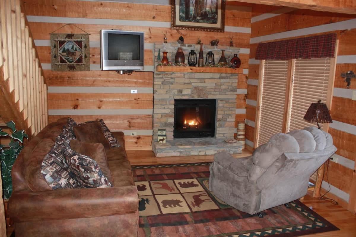 View! Private! Hot Tub,Pool Table,Fireplace,Relax! Sevierville Extérieur photo